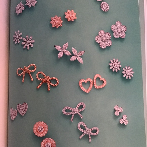 Tiffany & Co. Jewelry catalogs (3) in mint condition - Picture 7 of 14